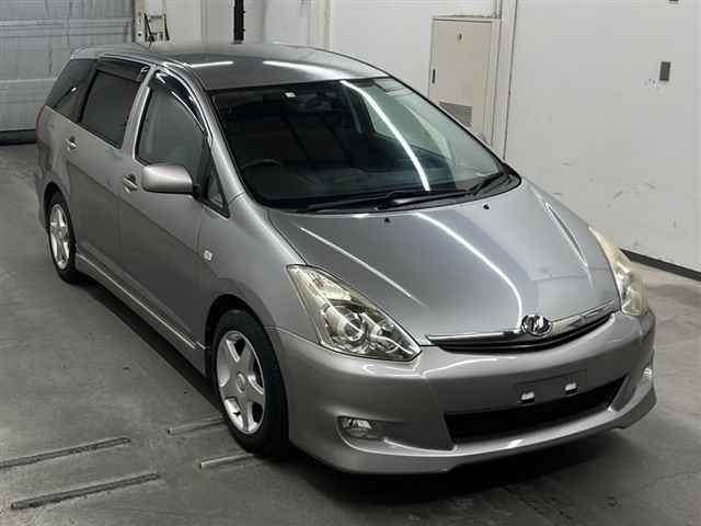 TOYOTA WISH 2008