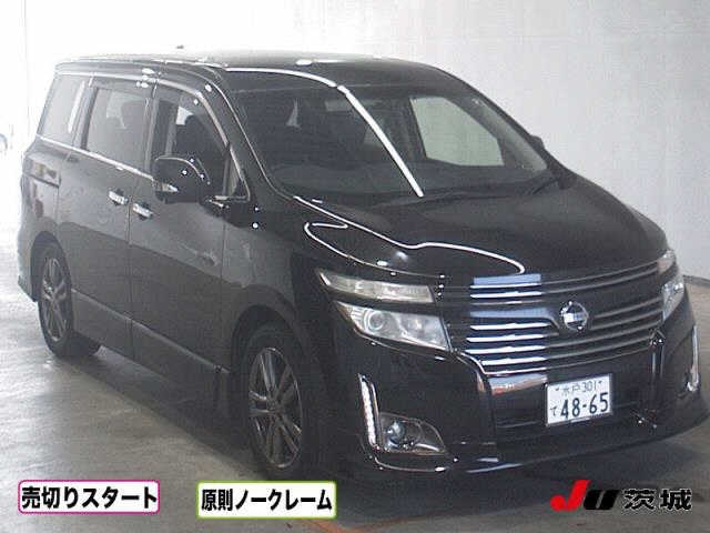 NISSAN ELGRAND 2013
