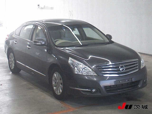NISSAN TEANA 2012