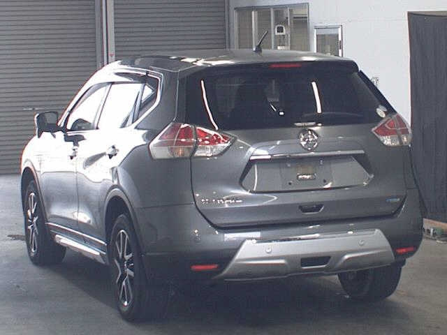 NISSAN X-TRAIL 2016