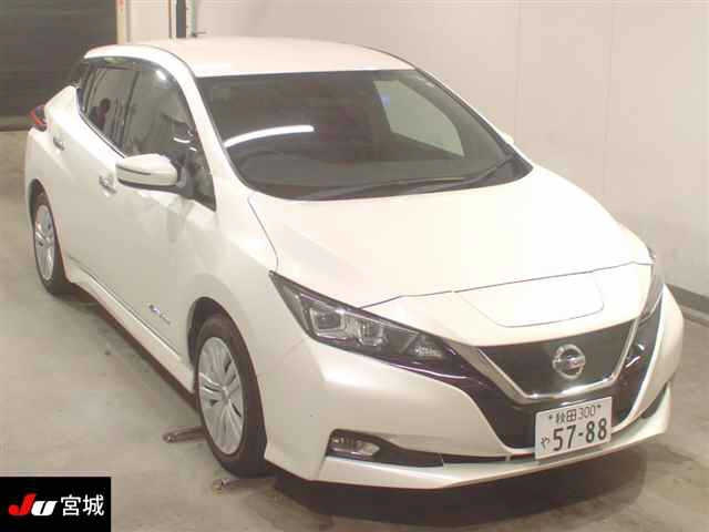 NISSAN LEAF 2017