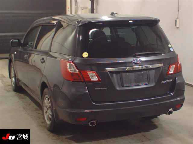 SUBARU EXIGA 2010