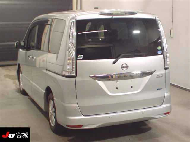 NISSAN SERENA 2014