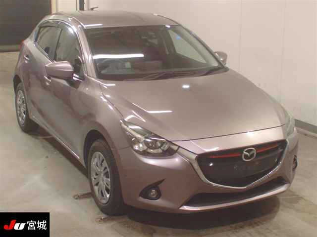 MAZDA DEMIO 2015