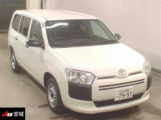 TOYOTA PROBOX 2024