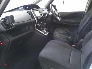 NISSAN SERENA 2016
