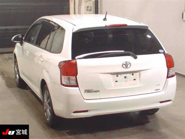 TOYOTA COROLLA FIELDER 2012