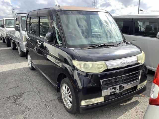 DAIHATSU TANTO 2010