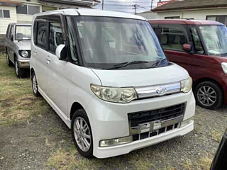DAIHATSU TANTO 2010