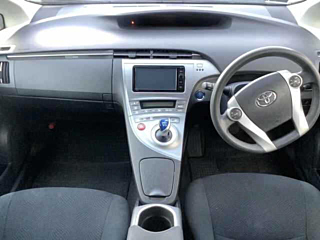 TOYOTA PRIUS 2015