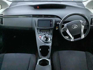 TOYOTA PRIUS 2014