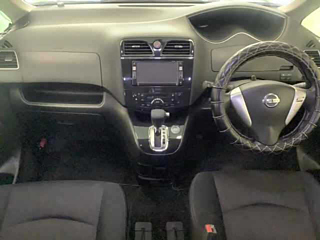 NISSAN SERENA 2011