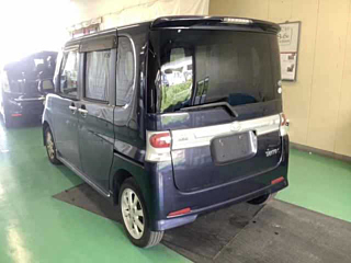 DAIHATSU TANTO 2008
