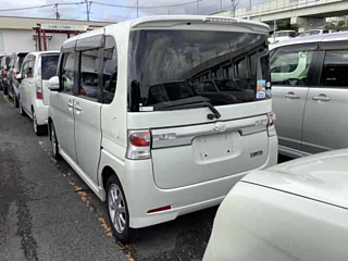 DAIHATSU TANTO 2009