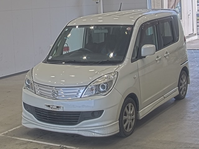 SUZUKI SOLIO 2012