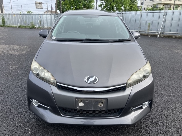 TOYOTA WISH 2012
