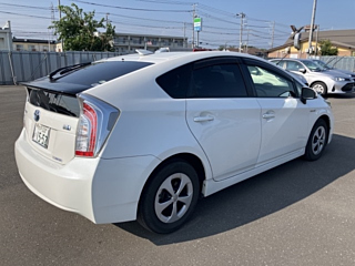 TOYOTA PRIUS 2013