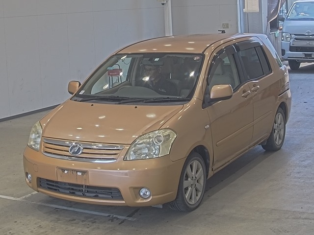 TOYOTA RAUM 2008