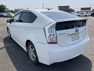 TOYOTA PRIUS 2010