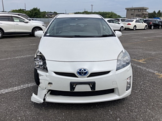 TOYOTA PRIUS 2011