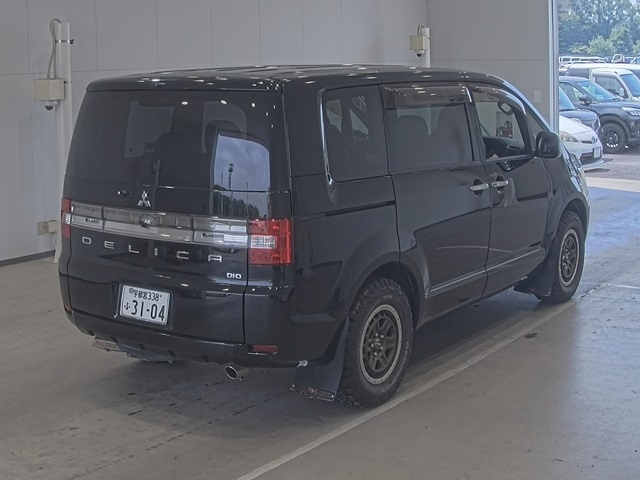 MITSUBISHI DELICA D5 2015