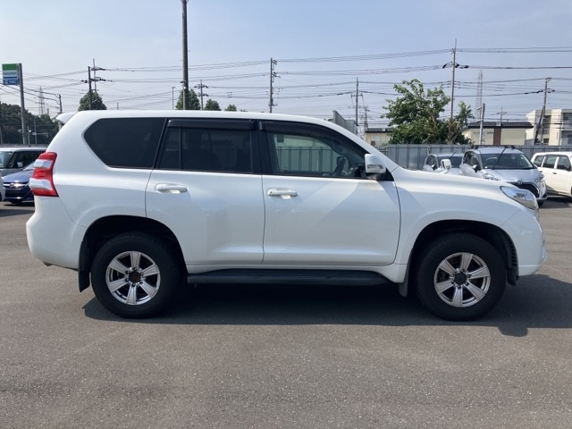 TOYOTA LAND CRUISER PRADO 2017