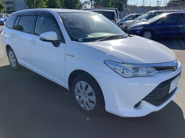 TOYOTA COROLLA FIELDER 2015
