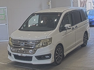 HONDA STEP WAGON 2012