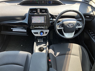 TOYOTA PRIUS 2018