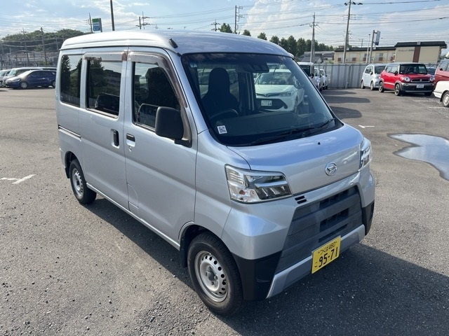 DAIHATSU HIJET VAN 2020