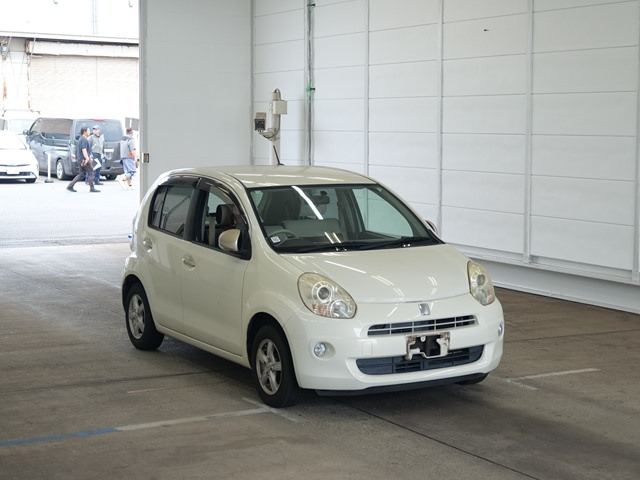 TOYOTA PASSO 2010