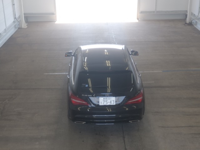 MERCEDES BENZ CLA CLASS 2017
