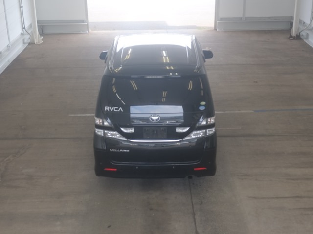 TOYOTA VELLFIRE 2010
