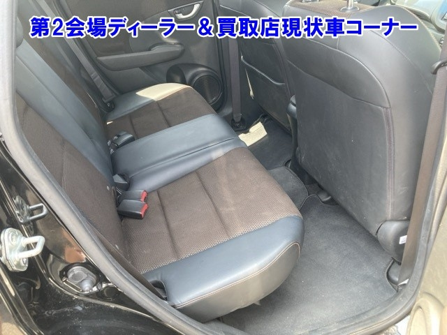 HONDA FIT SHUTTLE 2012