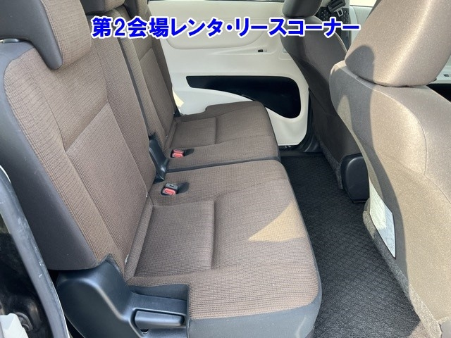 TOYOTA SIENTA 2018