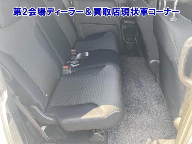 HONDA FREED 2010