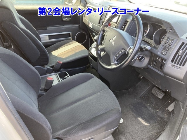 MITSUBISHI DELICA D5 2018
