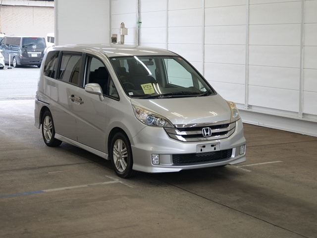 HONDA STEP WAGON 2009