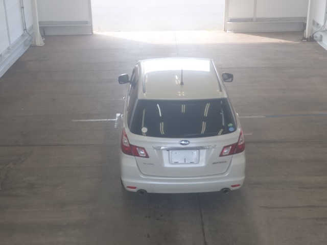 SUBARU EXIGA 2012
