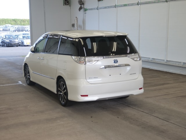 TOYOTA ESTIMA 2009
