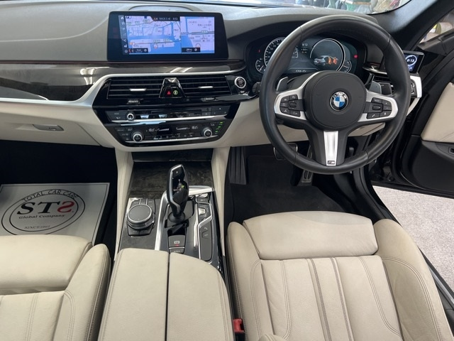 BMW 5 SERIES 2017