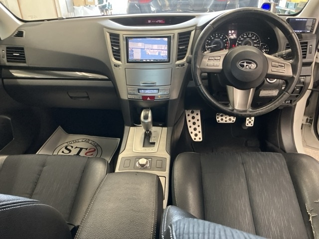 SUBARU LEGACY 2010
