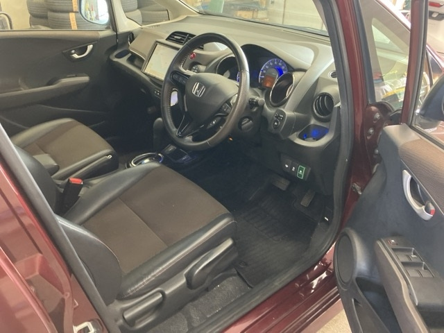 HONDA FIT SHUTTLE 2012