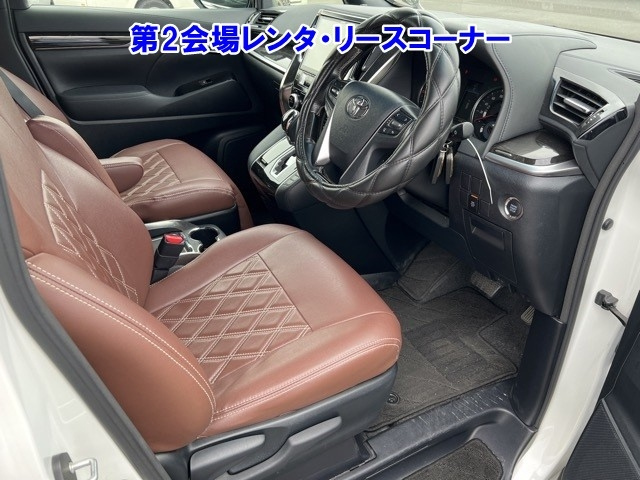 TOYOTA ALPHARD 2016