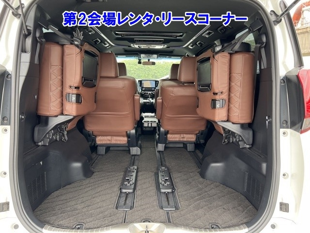 TOYOTA ALPHARD 2016