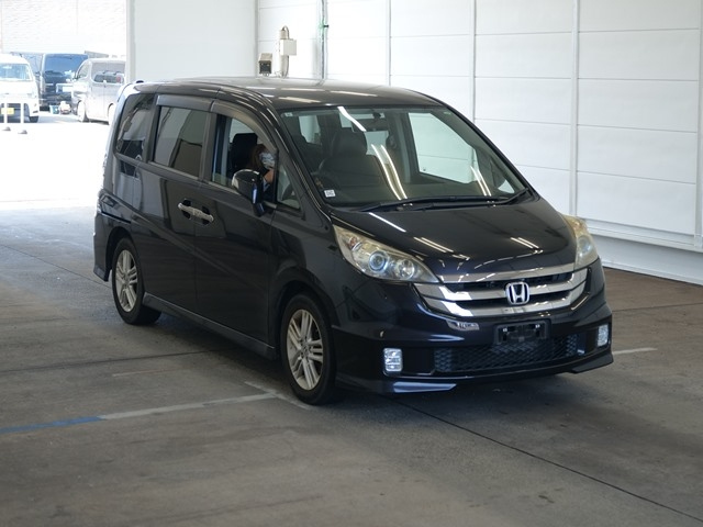 HONDA STEP WAGON 2009