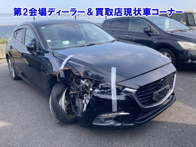 MAZDA AXELA 2017