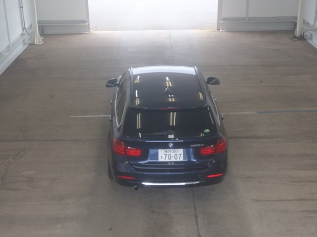 BMW 3 SERIES 2013