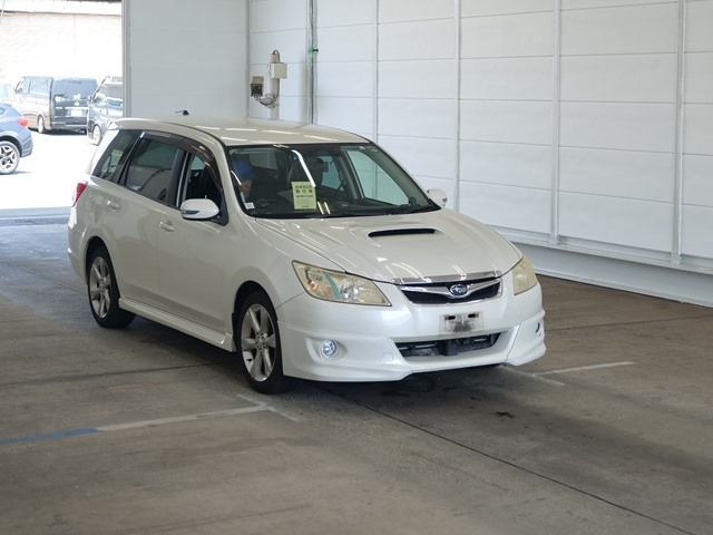 SUBARU EXIGA 2010