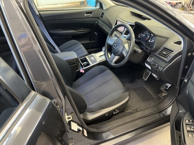 SUBARU LEGACY 2010